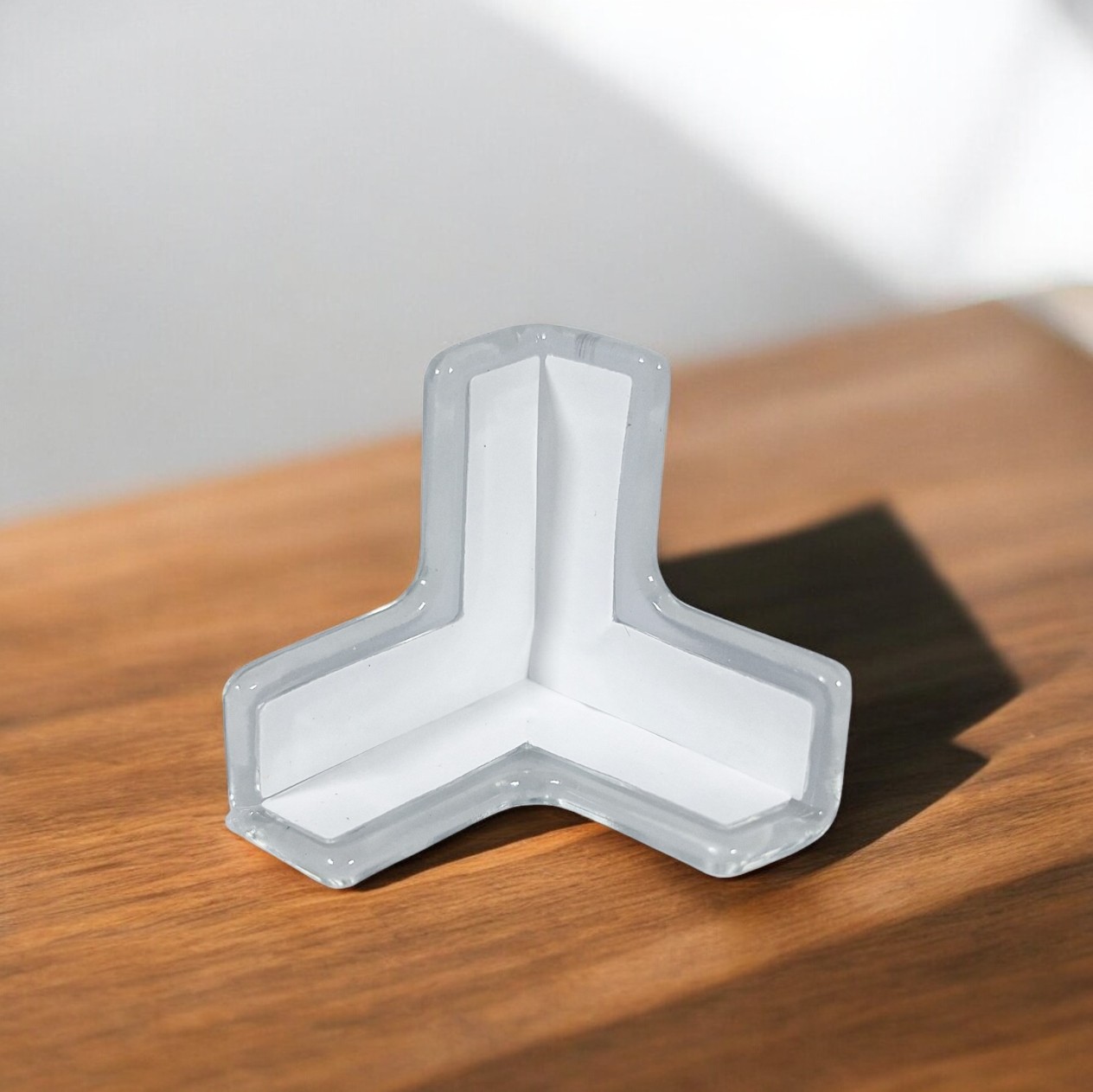 FUSHAN Pelindung Sudut Meja T-Shaped Corner Protector 10 PCS - FS33 Gambar produk FUSHAN Pelindung Sudut Meja T-Shaped Corner Protector 10 PCS - FS33