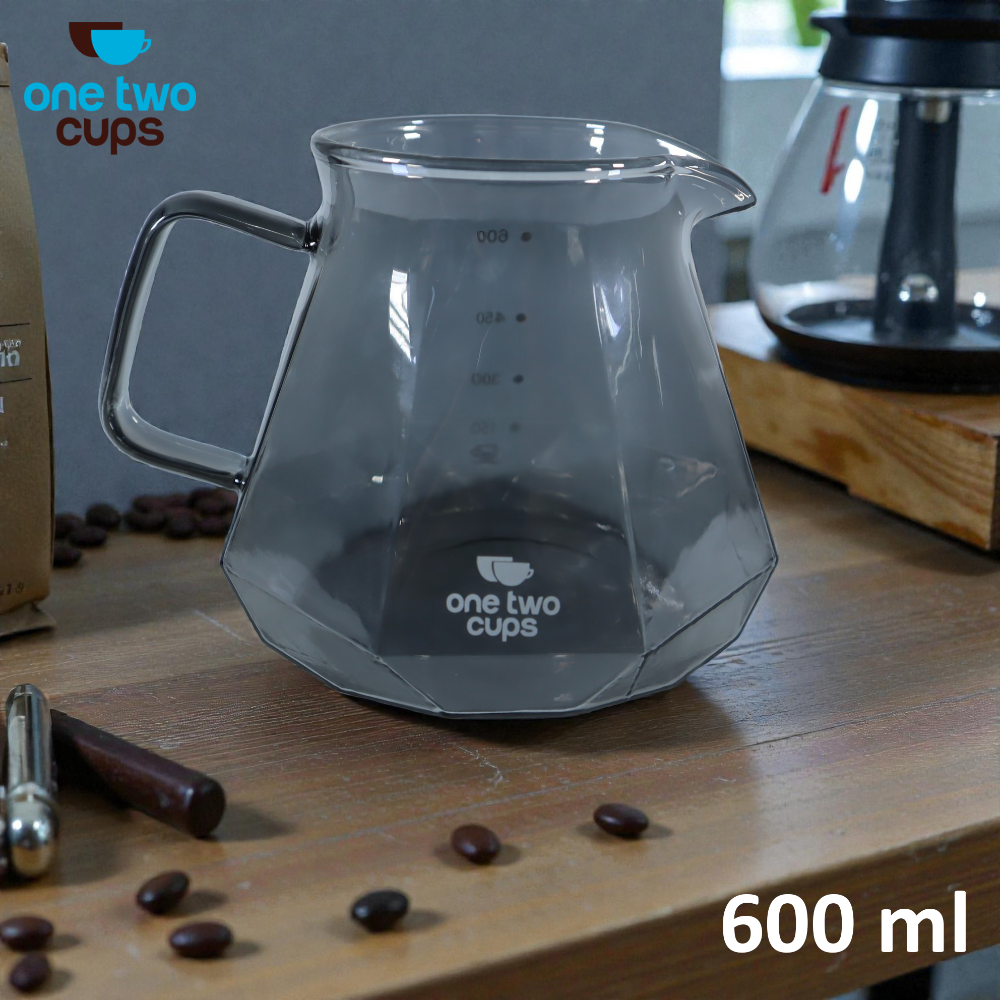 One Two Cups Teko Kopi Coffee Server V60 Drip Kaca Borosilikat 600ml - LCS38 Gambar produk One Two Cups Teko Kopi Coffee Server V60 Drip Kaca Borosilikat 600ml - LCS38