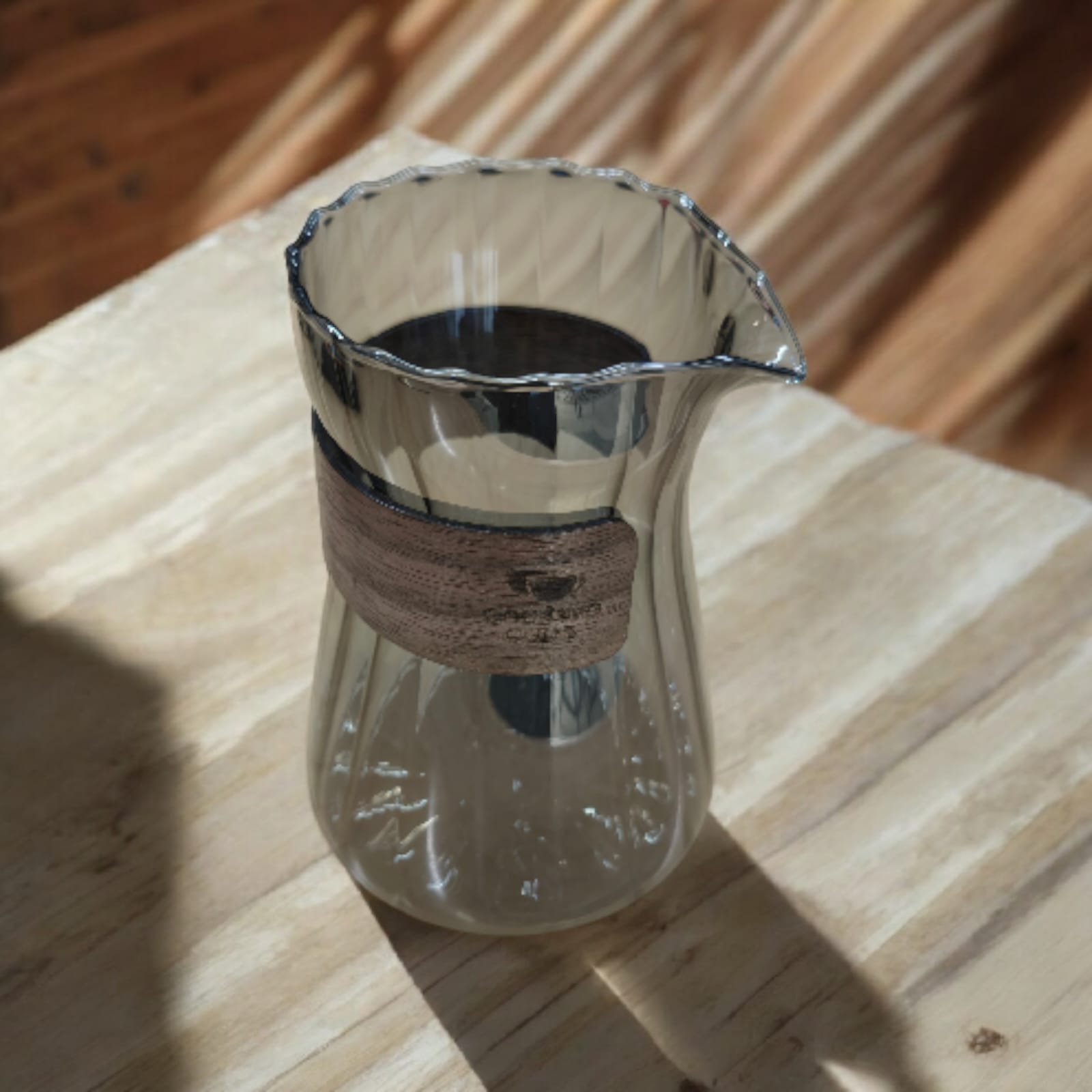 One Two Cups Teko Kopi Pour Over Coffee Server Glass Carafe 500ml - FM-5ML2 Gambar produk One Two Cups Teko Kopi Pour Over Coffee Server Glass Carafe 500ml - FM-5ML2