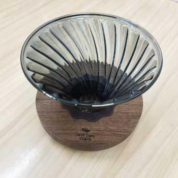 Gambar produk One Two Cups V60 Coffee Dripper Alat Seduh Kopi Manual Kaca 1-4 Cup - SD-8106