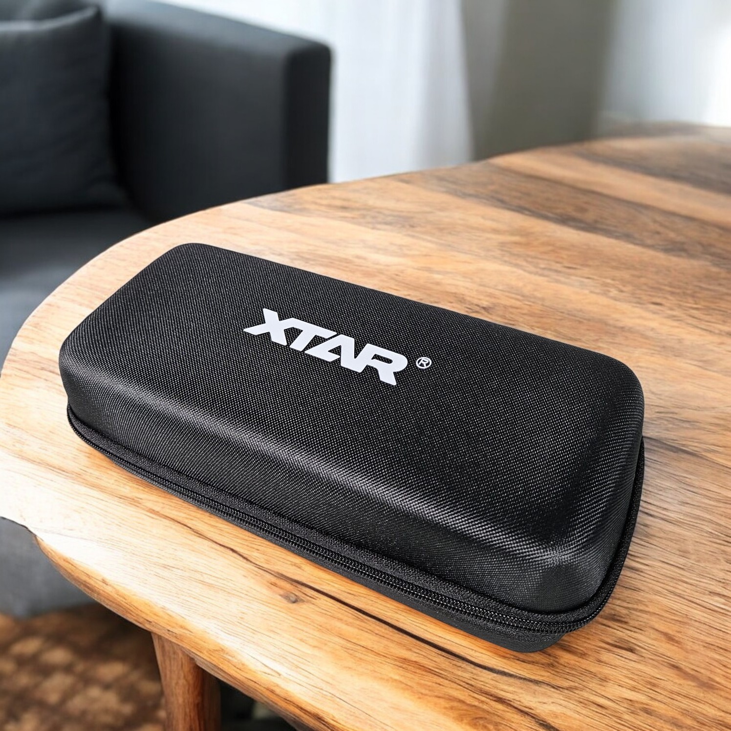 XTAR Senter Selam Diving Flashlight LED High Beam IPX8 2800 Lumens - D26 2800 Gambar produk XTAR Senter Selam Diving Flashlight LED High Beam IPX8 2800 Lumens - D26 2800