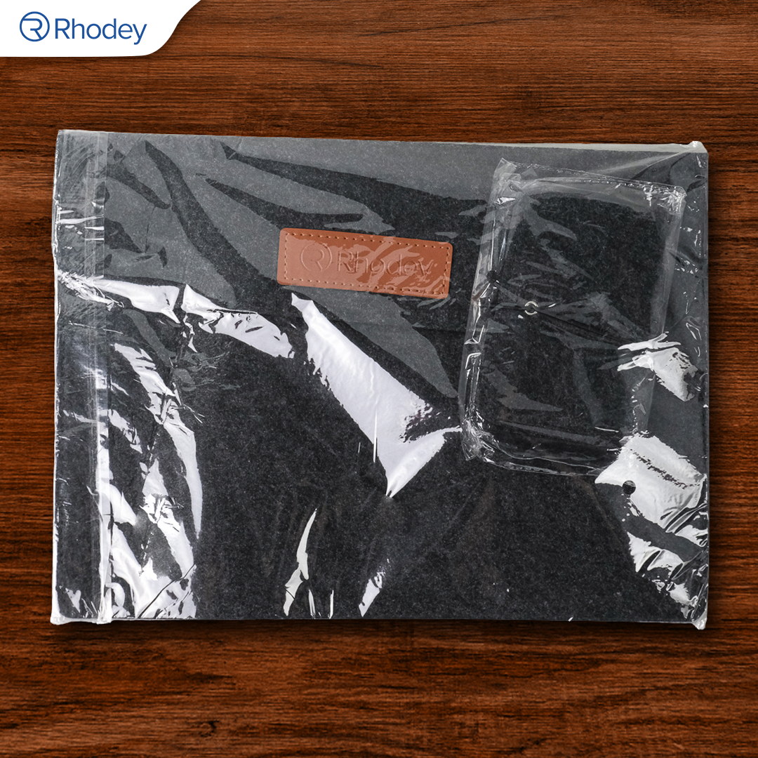 Rhodey Sleeve Case Laptop Macbook Felt with Pouch 14 Inch - AK01 Gambar produk Rhodey Sleeve Case Laptop Macbook Felt with Pouch 14 Inch - AK01