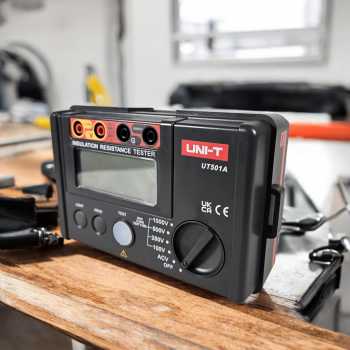 Gambar produk UNI-T Digital Insulation Resistance Voltage Tester 100-1000 V - UT501A