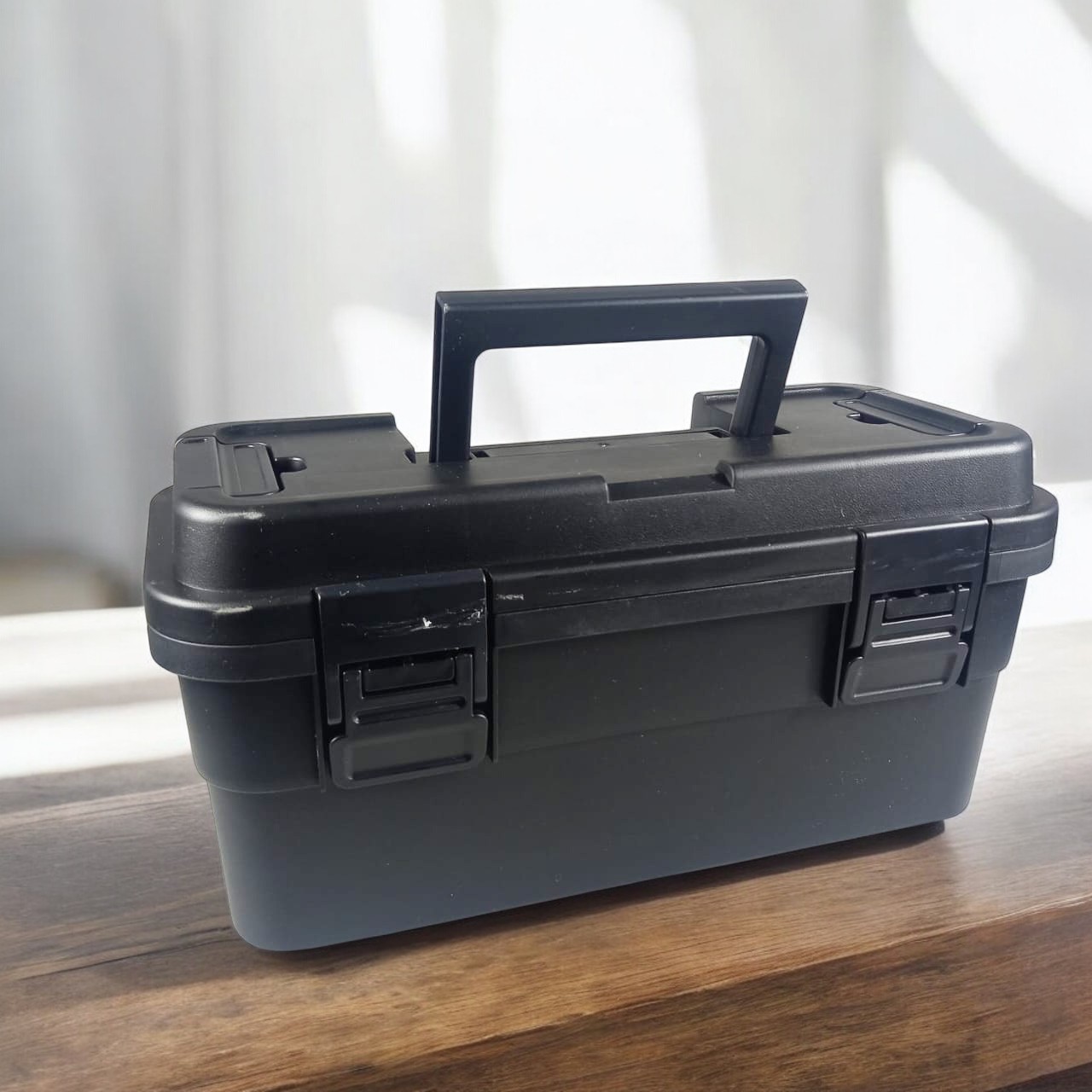 RVETEE Kotak Perkakas Penyimpanan Barang Tukang Toolbox Hard Case 6.5L - RV-50 Gambar produk RVETEE Kotak Perkakas Penyimpanan Barang Tukang Toolbox Hard Case 6.5L - RV-50