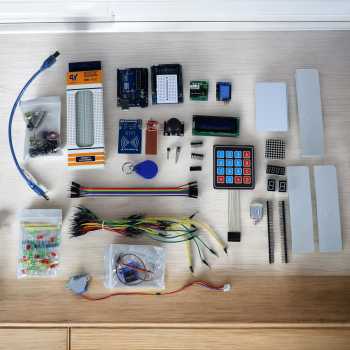 LeMi Starter Kit Arduino UNO R3 Breadboard LCD1602 Motor Servo Jumper - LR023