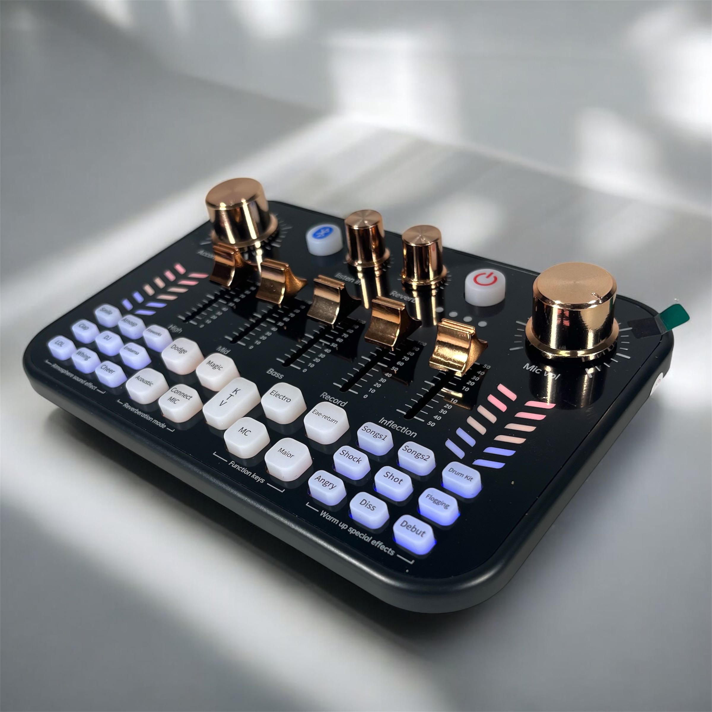 LIEYUAN Sound Card Mixer External Bluetooth Live Broadcast 1200mAh - V19 Gambar produk LIEYUAN Sound Card Mixer External Bluetooth Live Broadcast 1200mAh - V19