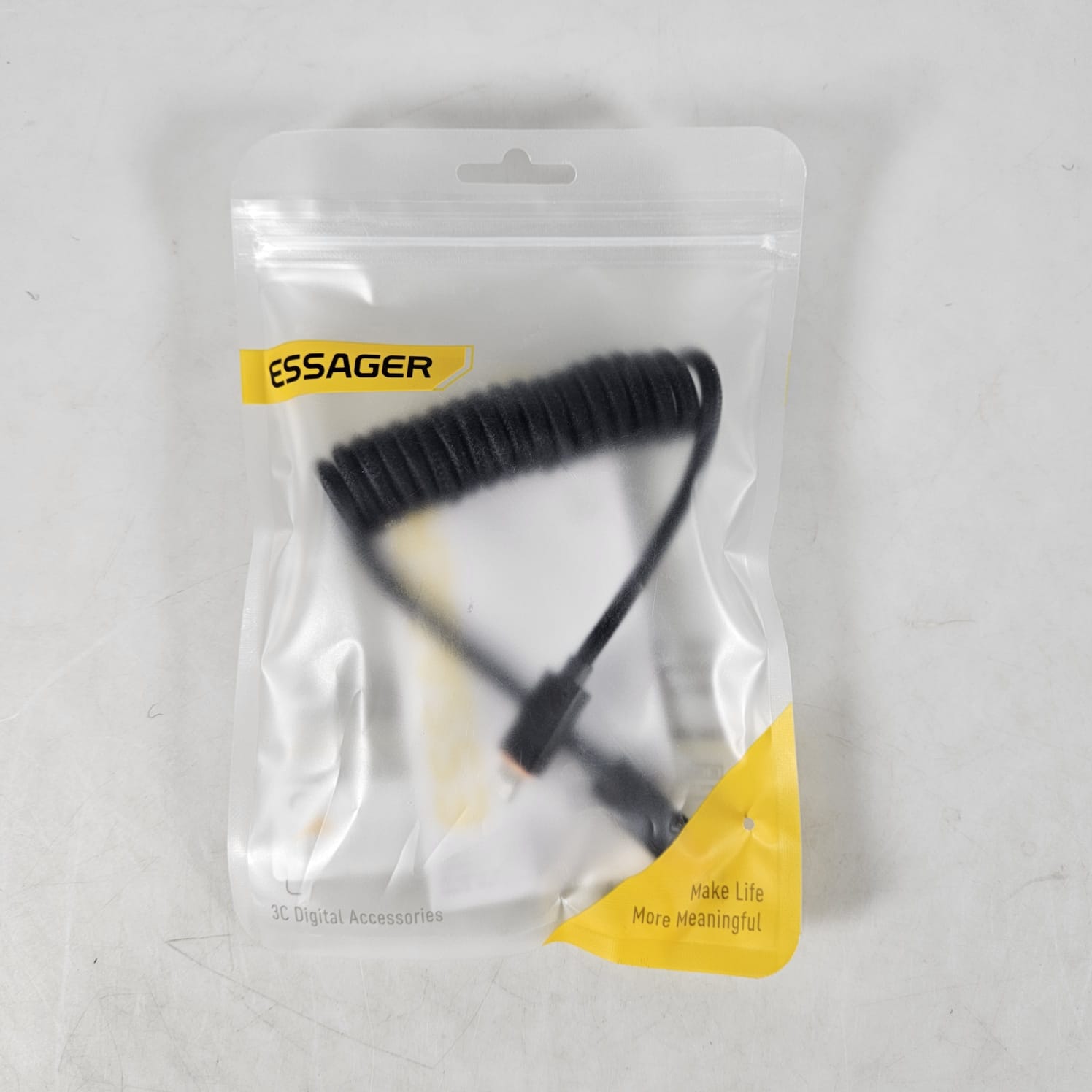 ESSAGER Kabel Data Spring USB Type C to Lightning Fast Charging PD 29W - EXCTL-CY01 Gambar produk ESSAGER Kabel Data Spring USB Type C to Lightning Fast Charging PD 29W - EXCTL-CY01