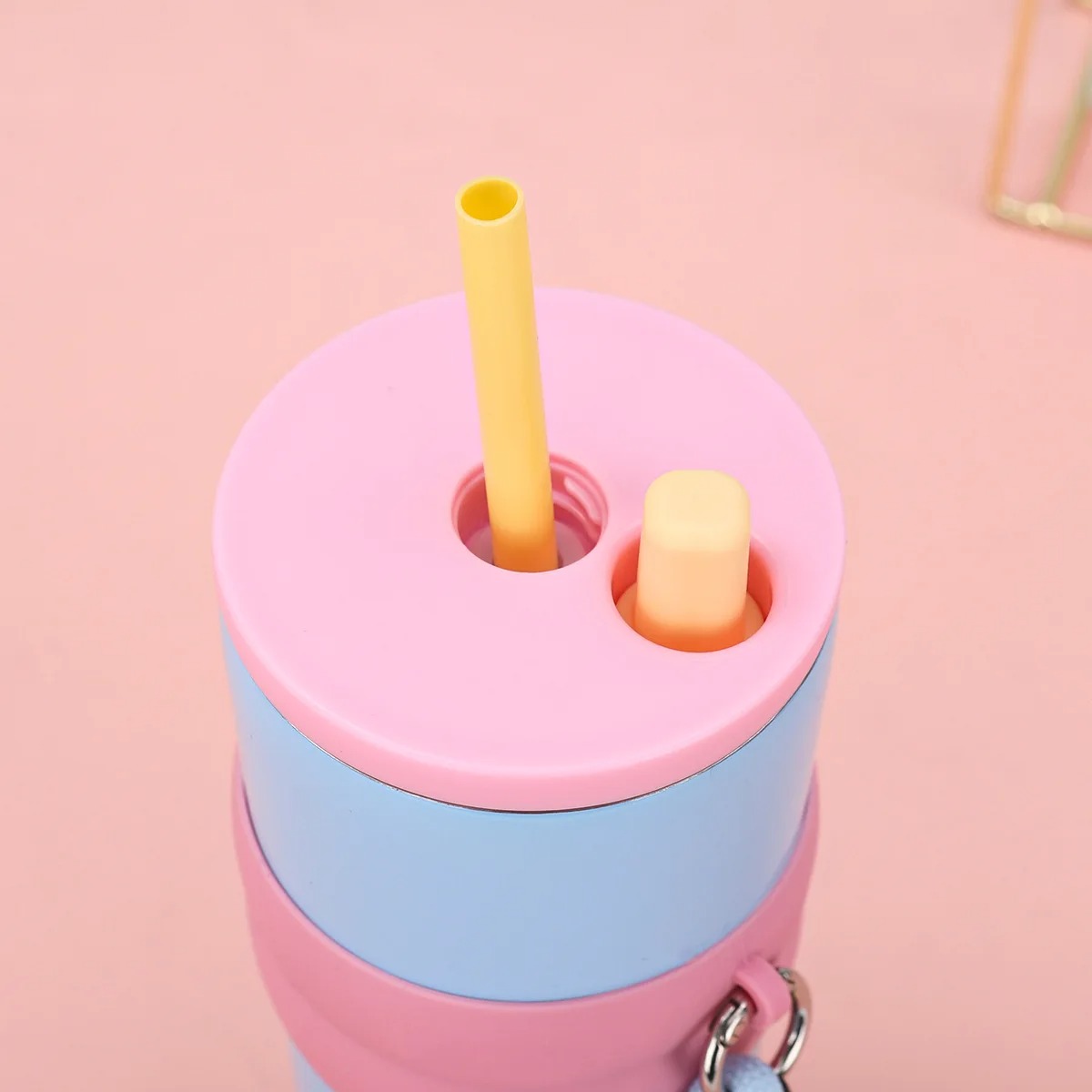 One Two Cups Botol Minum Tumbler Air Panas Dingin Straw 710ml - YS-9000 Gambar produk One Two Cups Botol Minum Tumbler Air Panas Dingin Straw 710ml - YS-9000