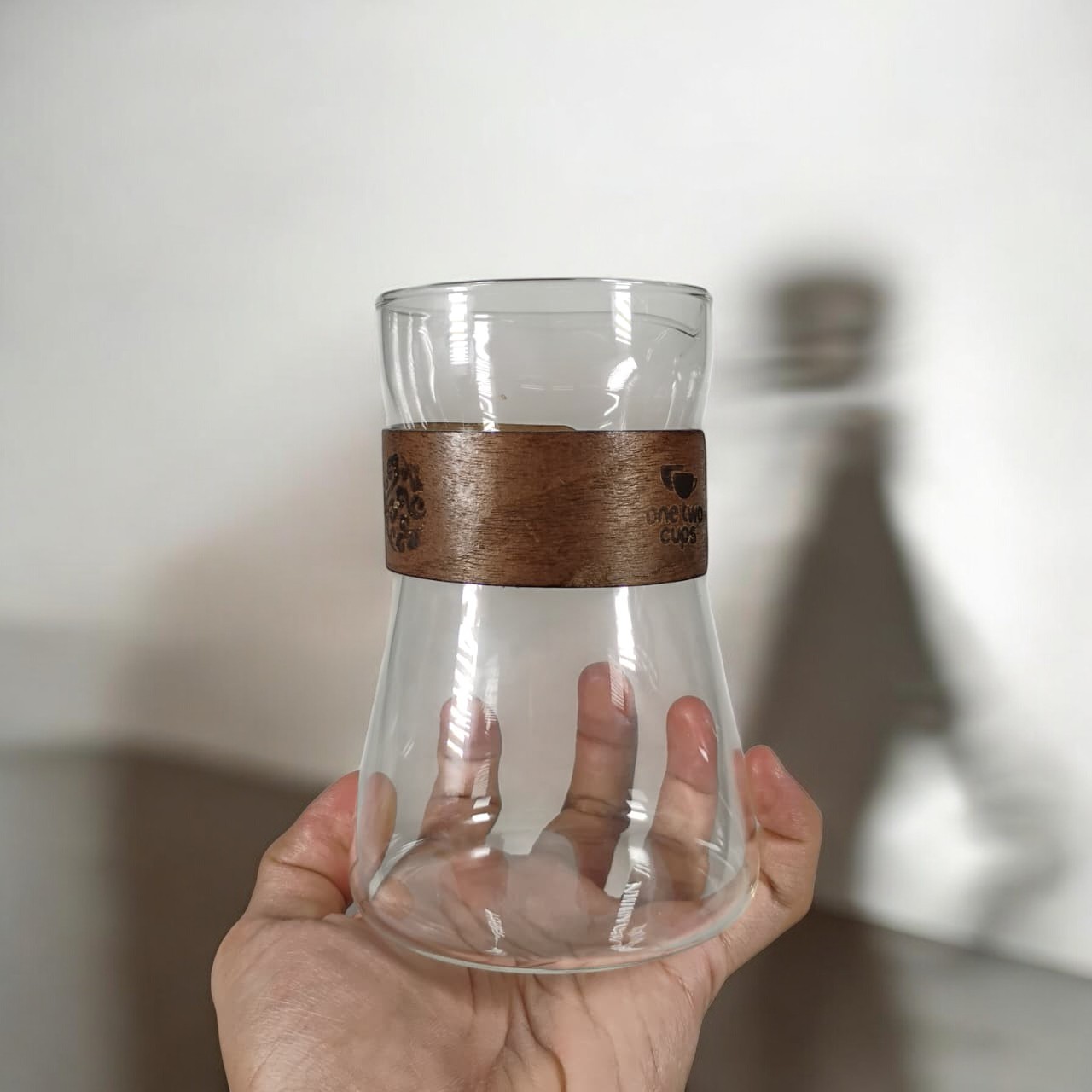 One Two Cups Teko Kopi Coffee Server Drip Pour Pitcher Jug 500ml - L1 Gambar produk One Two Cups Teko Kopi Coffee Server Drip Pour Pitcher Jug 500ml - L1