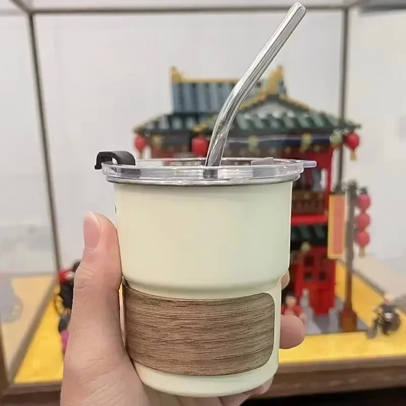 JUMPINJOK Gelas Kopi Tumbler Glass Cup Lid Bamboo Cover 300ml - HD-15 Gambar produk JUMPINJOK Gelas Kopi Tumbler Glass Cup Lid Bamboo Cover 300ml - HD-15