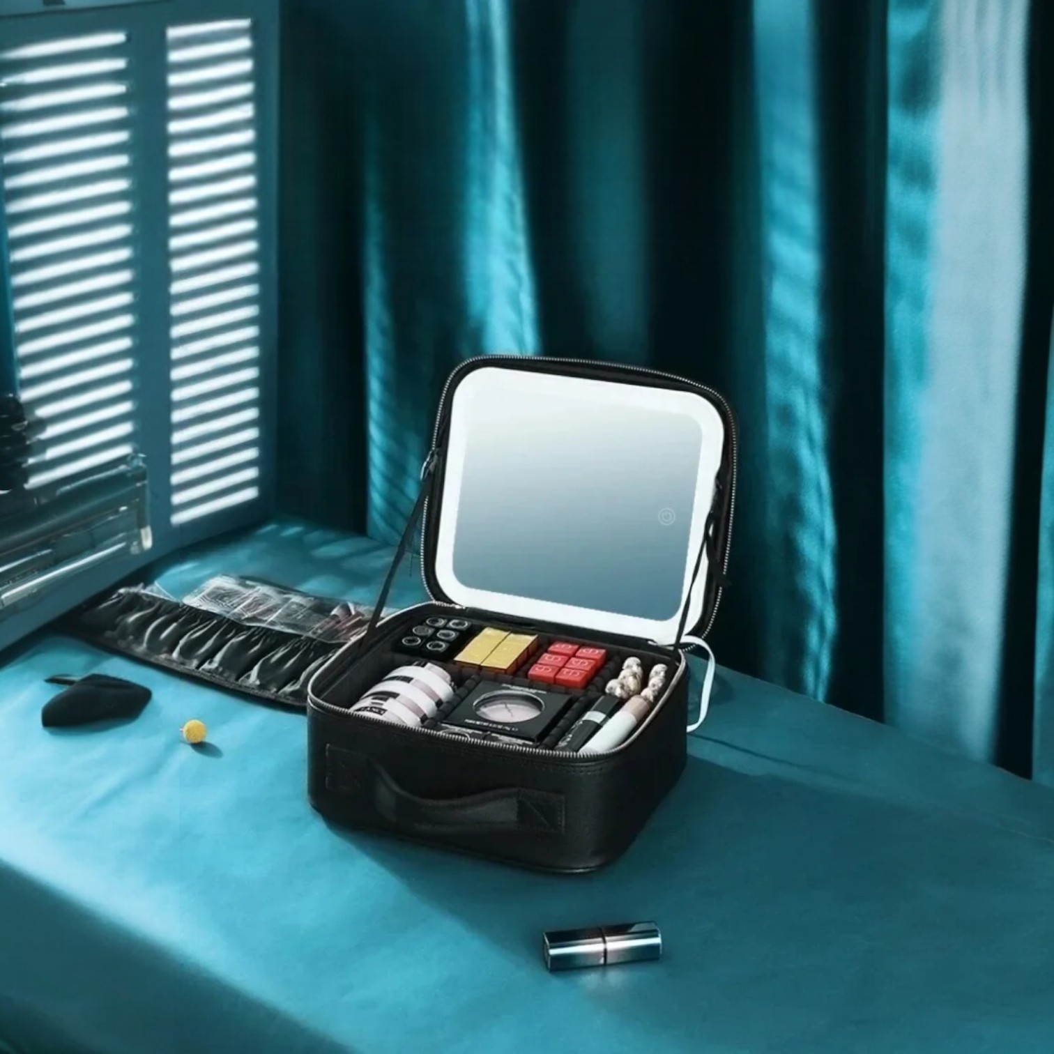 NICELAND Tas Kosmestik Kaca Mirror Make Up Travel Organizer 26x23x12cm - NL-10 Gambar produk NICELAND Tas Kosmestik Kaca Mirror Make Up Travel Organizer 26x23x12cm - NL-10