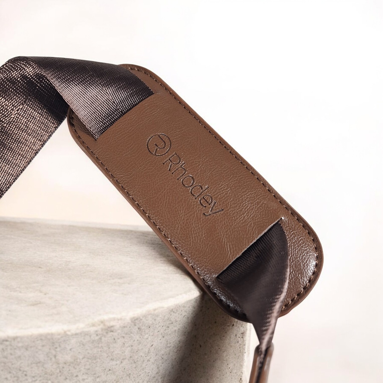 Rhodey Tas Selempang Pria Messenger Business Briefcase Bag PU Leather - 15037 Gambar produk Rhodey Tas Selempang Pria Messenger Business Briefcase Bag PU Leather - 15037