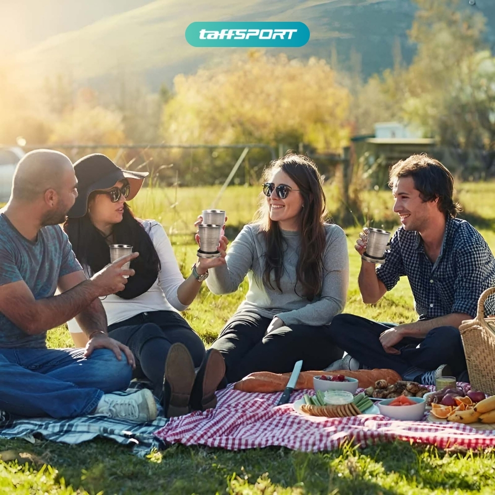 TaffSPORT Gelas Lipat Stainless Steel Foldable Cup Carabiner 69ml - YL37802 Gambar produk TaffSPORT Gelas Lipat Stainless Steel Foldable Cup Carabiner 69ml - YL37802