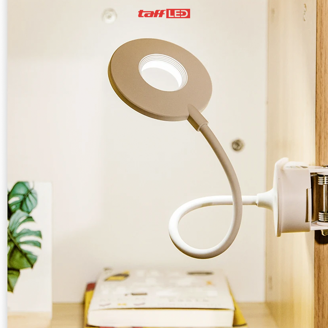 TaffLED Lampu Baca LED Clip Circle Adjustable Cool White 2W - 8102E Gambar produk TaffLED Lampu Baca LED Clip Circle Adjustable Cool White 2W - 8102E