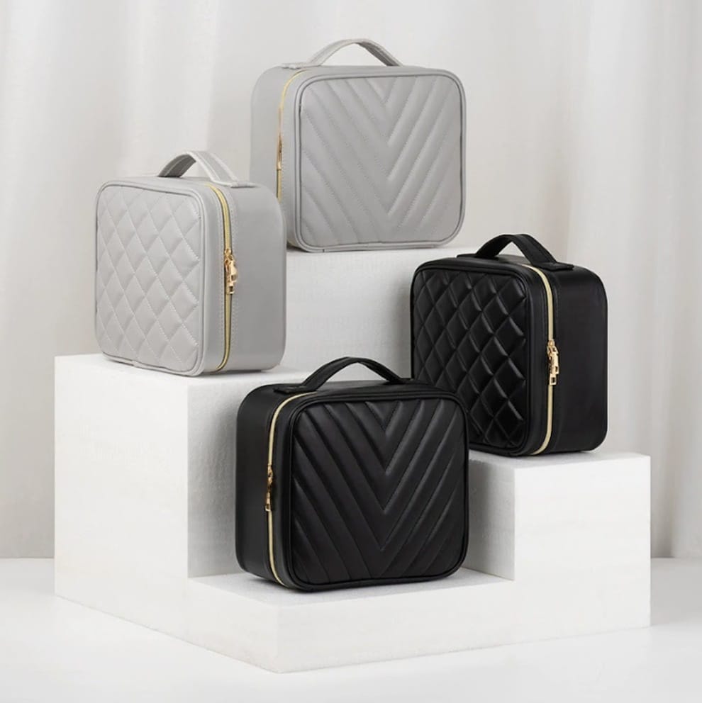 SNU Tas Organizer Make Up Kosmetik Multifungsi with Mirror 26x23x12cm V-shaped - F300 Gambar produk SNU Tas Organizer Make Up Kosmetik Multifungsi with Mirror 26x23x12cm V-shaped - F300