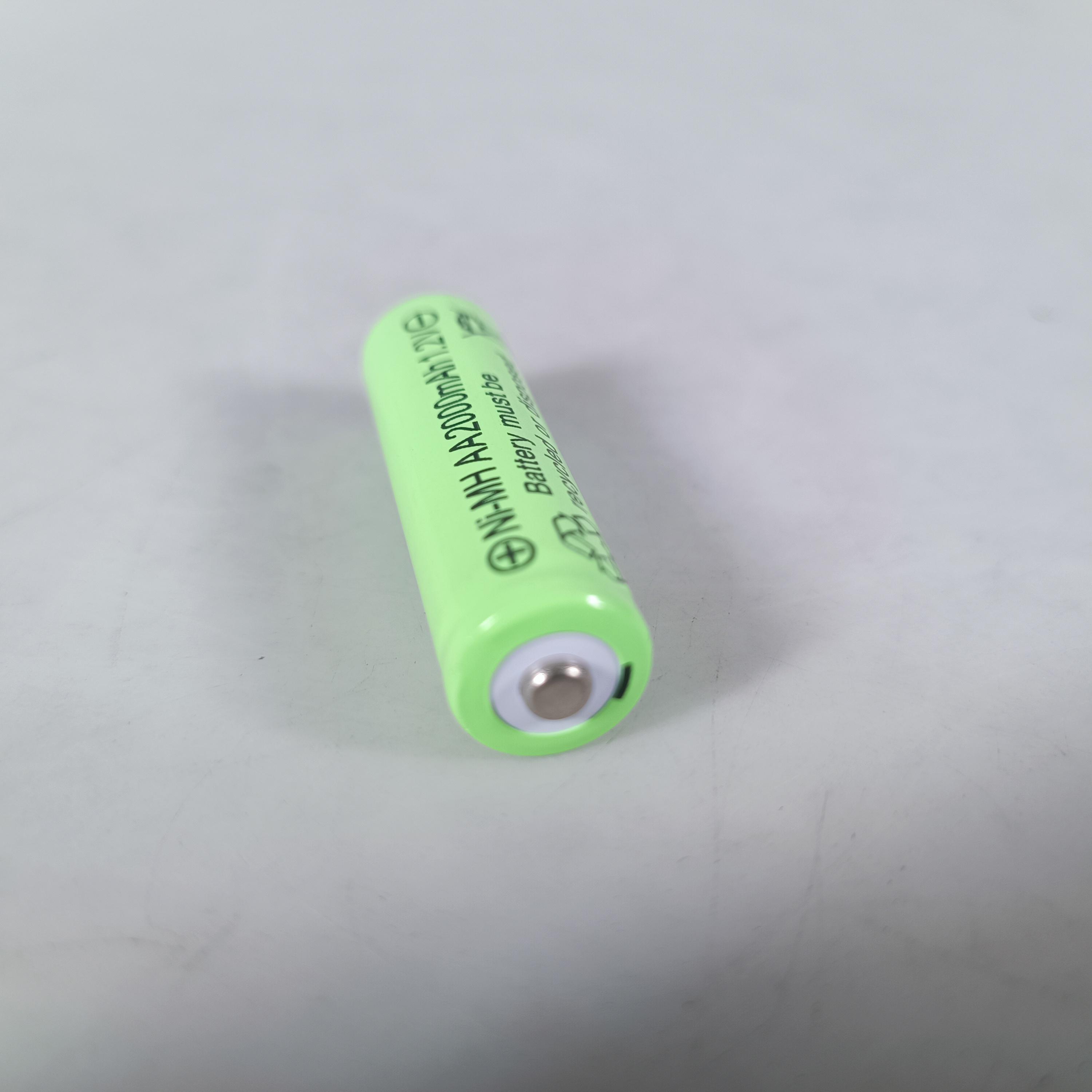 TROILY Baterai Rechargeable AA Ni-MH 1.2V 1 PCS 2000mAh - TR-20 Gambar produk TROILY Baterai Rechargeable AA Ni-MH 1.2V 1 PCS 2000mAh - TR-20