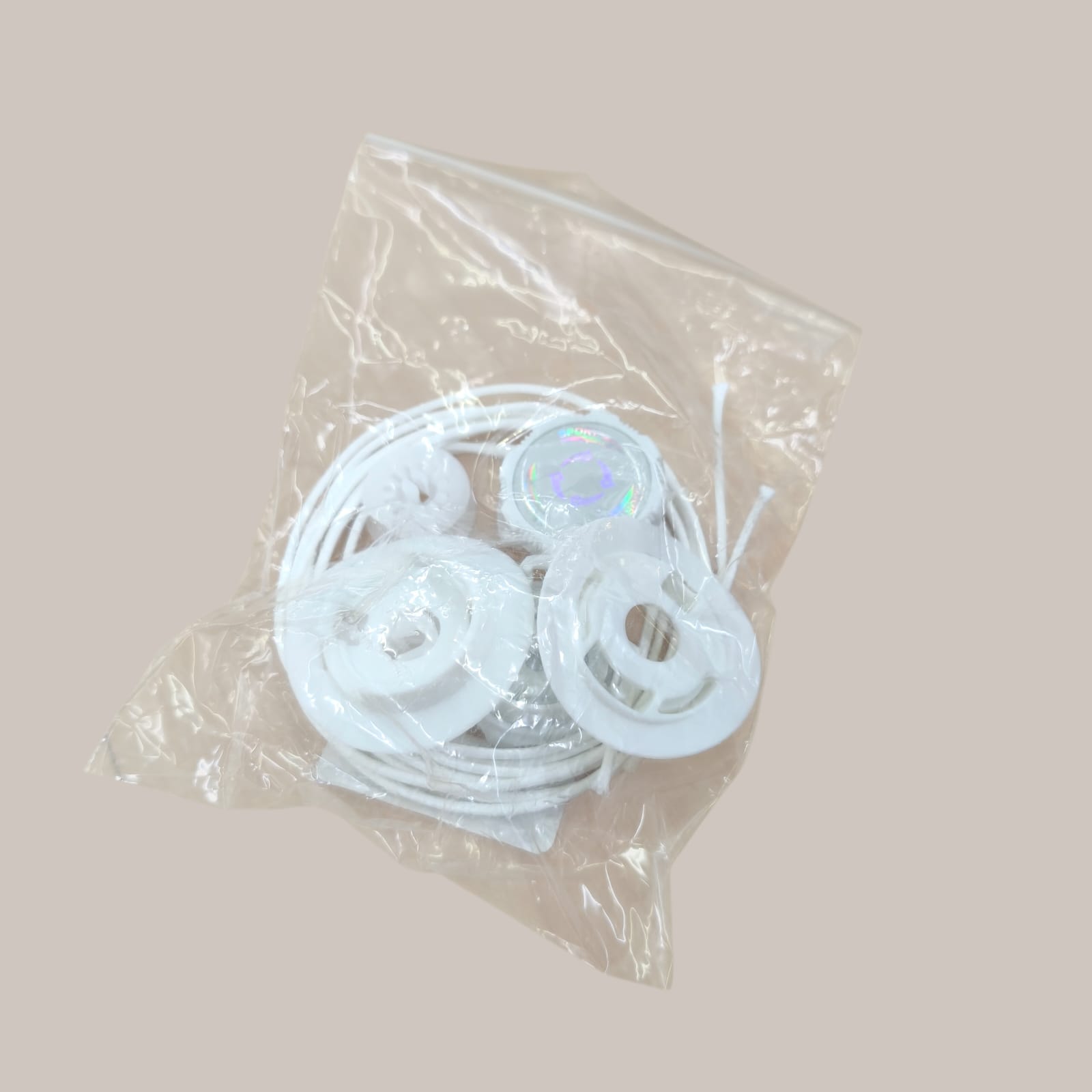 UETEEY Tali Sepatu Putar Automatic Rotating Shoelace Buckle - UT703 Gambar produk UETEEY Tali Sepatu Putar Automatic Rotating Shoelace Buckle - UT703