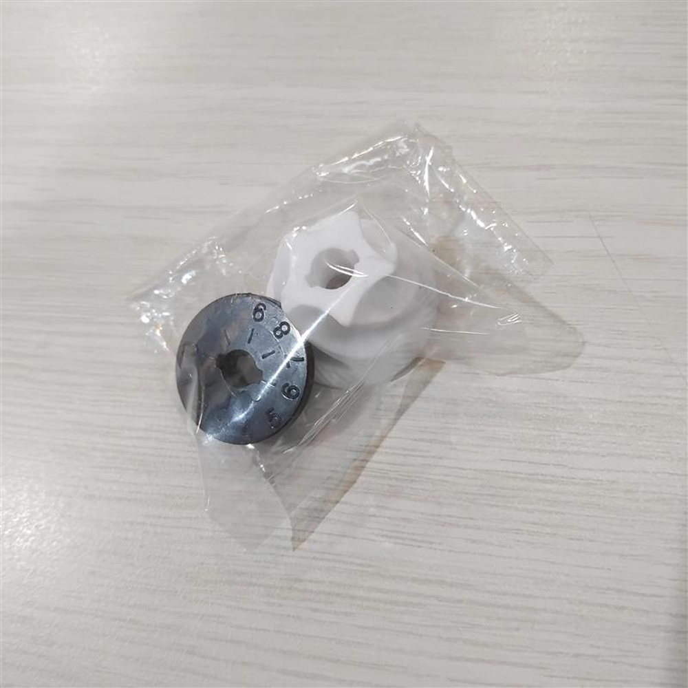 Burr Ceramic Mata Grinder Kopi with Adaptor for One Two Cups OTC48 Gambar produk Burr Ceramic Mata Grinder Kopi with Adaptor for One Two Cups OTC48