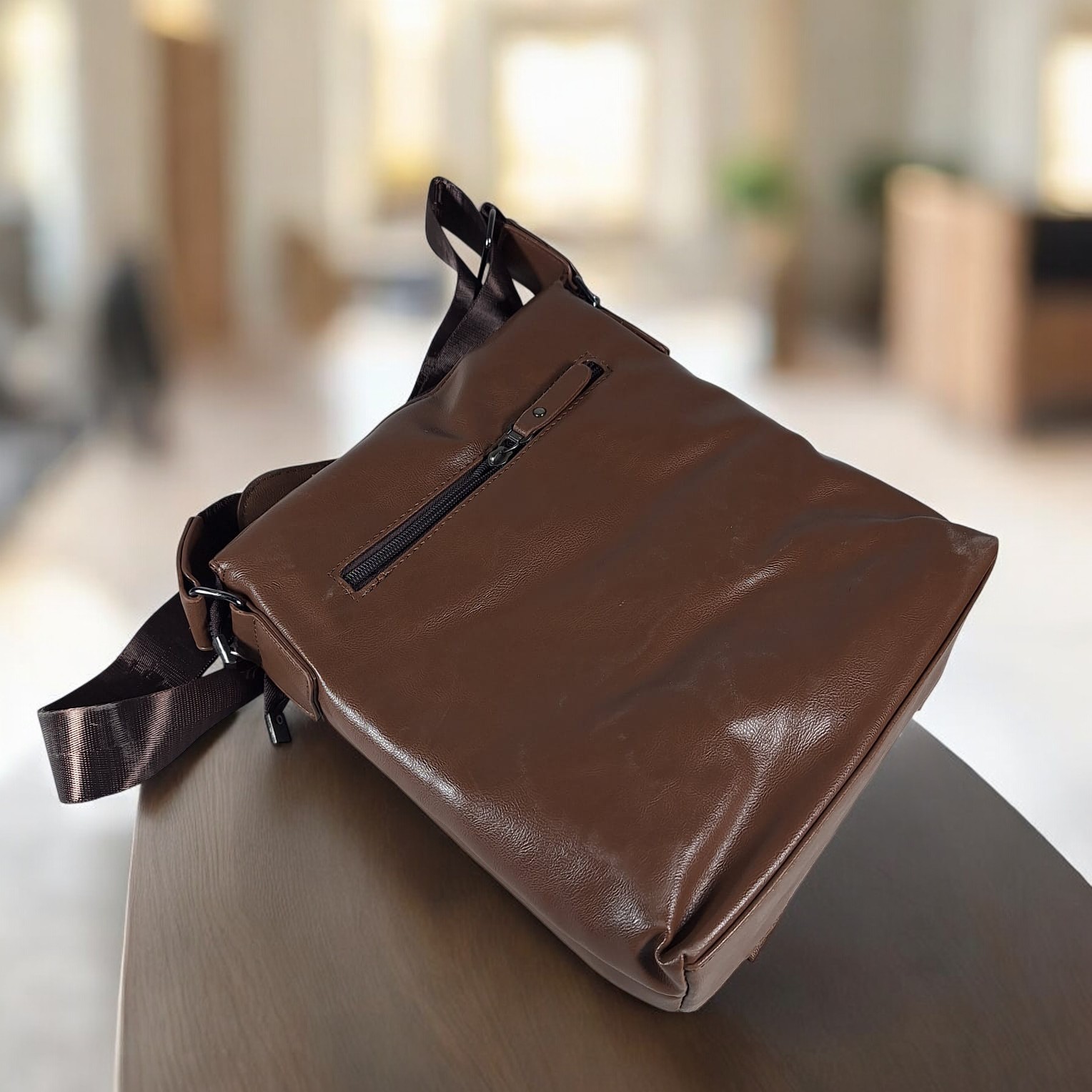 Rhodey Tas Selempang Pria Messenger Business Briefcase Bag PU Leather - 15037 Gambar produk Rhodey Tas Selempang Pria Messenger Business Briefcase Bag PU Leather - 15037