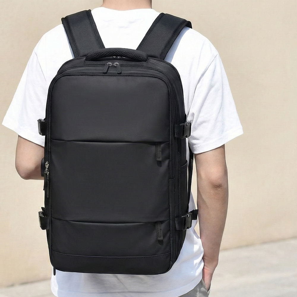 SHOPOVIA Tas Ransel Laptop Travel Bag Waterproof with USB Port 35L - SP14 Gambar produk SHOPOVIA Tas Ransel Laptop Travel Bag Waterproof with USB Port 35L - SP14