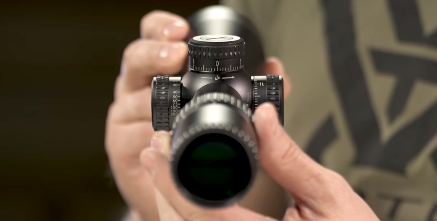 Vortex Diamondback Rifle Tactical Scope Hunting FFP Crossfire - 4-16x44 FFP Gambar produk Vortex Diamondback Rifle Tactical Scope Hunting FFP Crossfire - 4-16x44 FFP