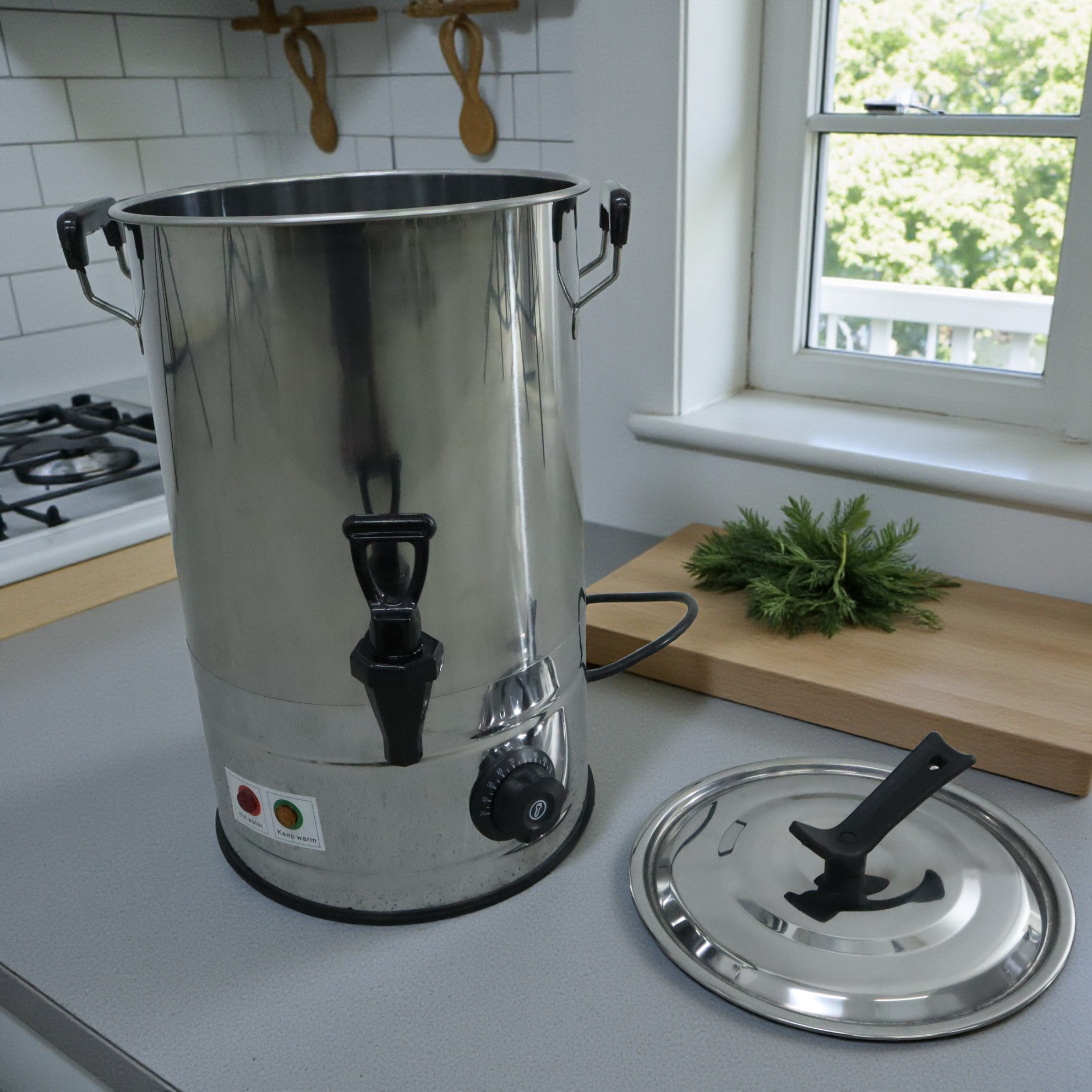 WEPO Pemanas Air Listrik Electric Hot Water Bucket Stainless Steel 18L - RK02 Gambar produk WEPO Pemanas Air Listrik Electric Hot Water Bucket Stainless Steel 18L - RK02