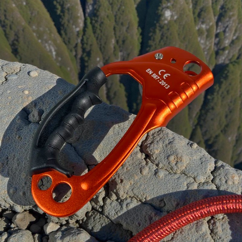 TUPA Jumar Tangan Hand Ascender Outdoor Handle Rock Climbing Hardware Right Hand - TP2 Gambar produk TUPA Jumar Tangan Hand Ascender Outdoor Handle Rock Climbing Hardware Right Hand - TP2