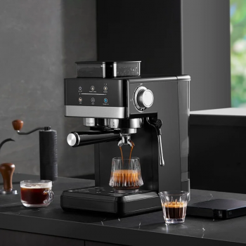 Trieste Mesin Kopi Espresso Coffee Maker Grinder Frothing 20 Bar 1350W - CM5520