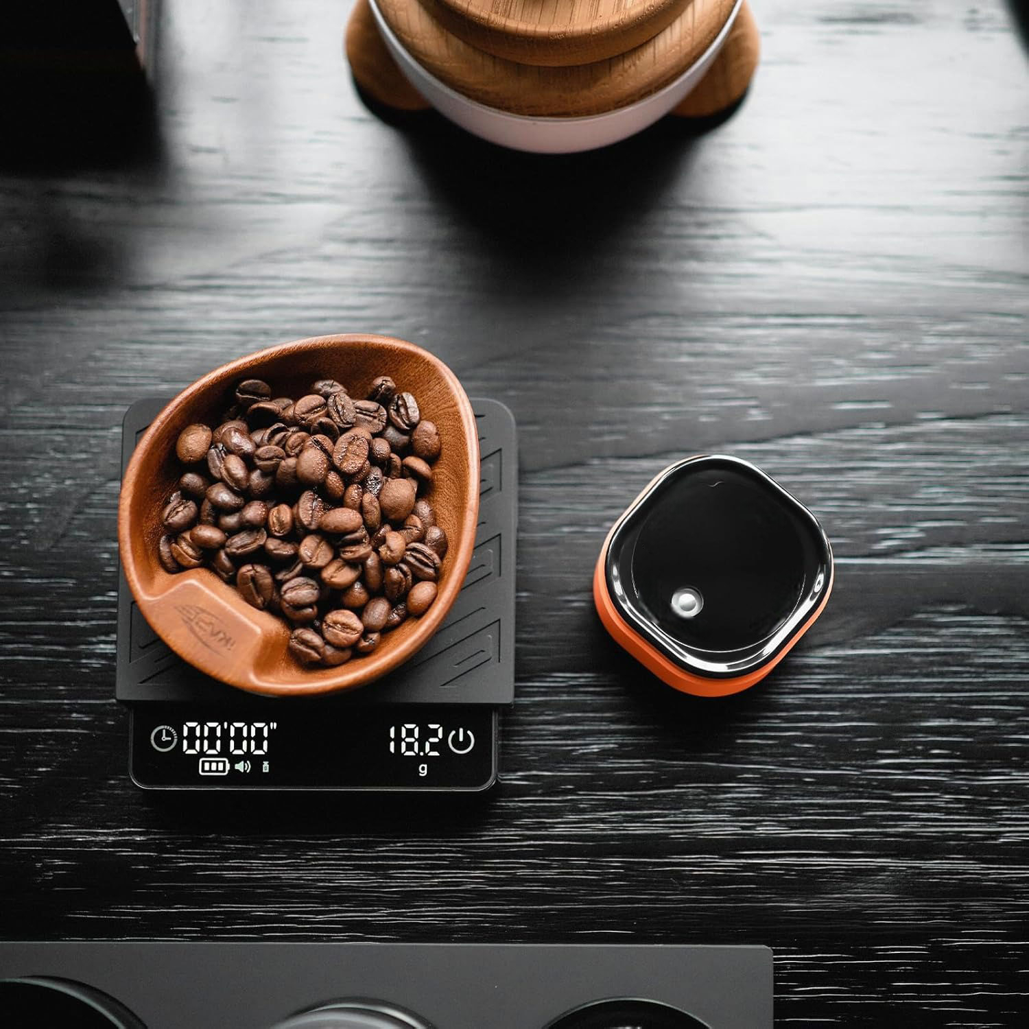 One Two Cups Spray Biji Kopi Elektrik Coffee Bean Atomizer RDT 150mAh - M1 Gambar produk One Two Cups Spray Biji Kopi Elektrik Coffee Bean Atomizer RDT 150mAh - M1