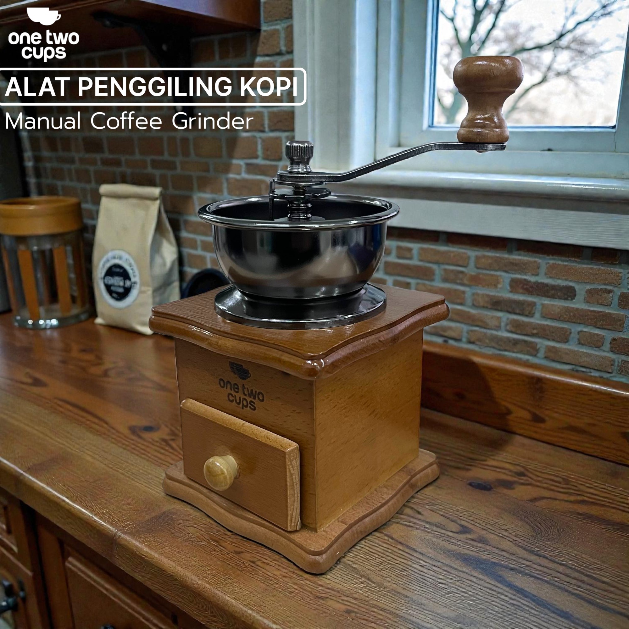 One Two Cups Alat Penggiling Kopi Manual Coffee Grinder Wood - 16290 Gambar produk One Two Cups Alat Penggiling Kopi Manual Coffee Grinder Wood - 16290