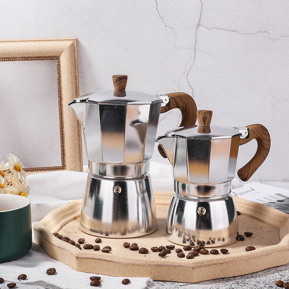One Two Cups Moka Pot Espresso Coffee Maker Stovetop 3 Cup 150ml - JF113 Gambar produk One Two Cups Moka Pot Espresso Coffee Maker Stovetop 3 Cup 150ml - JF113