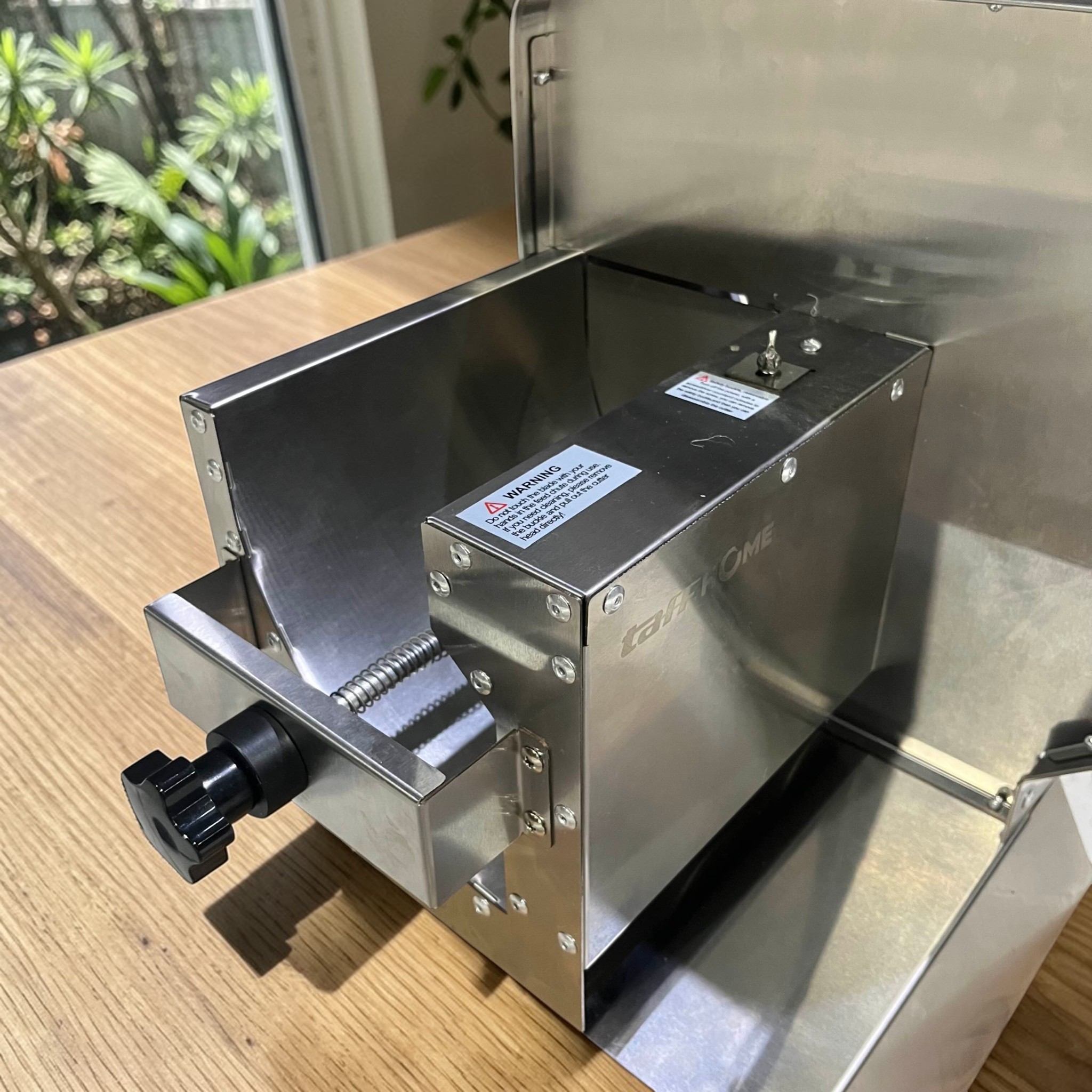 TaffHOME Pemotong Sayuran Manual Adjustable Vegetable Fruit Slicer - SL-01 Gambar produk TaffHOME Pemotong Sayuran Manual Adjustable Vegetable Fruit Slicer - SL-01