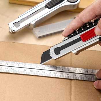 Januel Pisau Cutter Pemotong Kertas SK5 Blades With 5 PCS Blades - Jn57