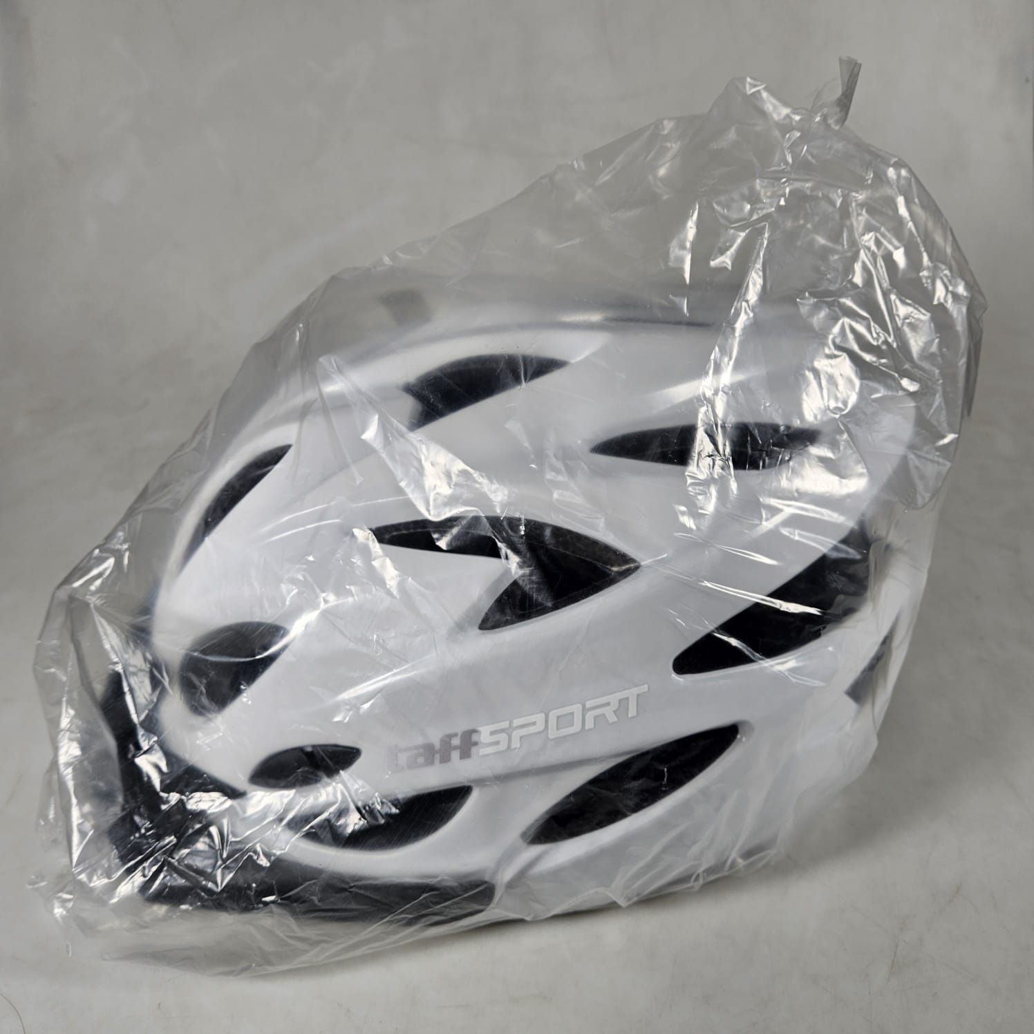 TaffSPORT Helm Sepeda Bicycle Road Bike Helmet EPS PVC 18 Air Vent - X40 Gambar produk TaffSPORT Helm Sepeda Bicycle Road Bike Helmet EPS PVC 18 Air Vent - X40