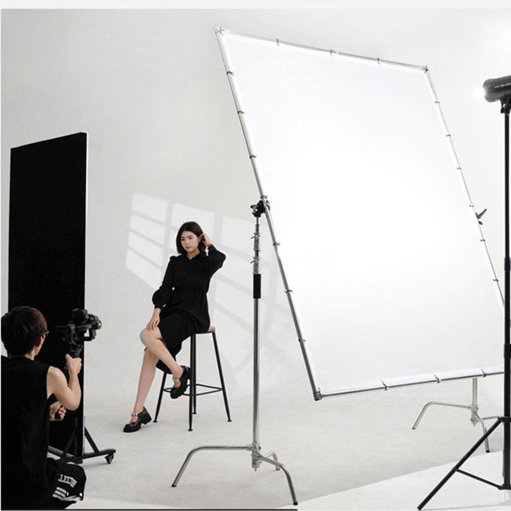 TaffSTUDIO Reflector Diffuser Soft Light Screen Butterfly Photograpy 1.5x2M - D45 Gambar produk TaffSTUDIO Reflector Diffuser Soft Light Screen Butterfly Photograpy 1.5x2M - D45