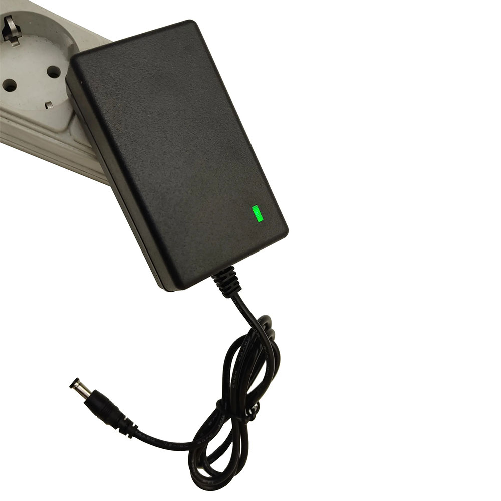 Gambar produk VELURA Charger Power Adaptor DC 12.6V 2A For Baterai Li-ion Makita - AYD-1250