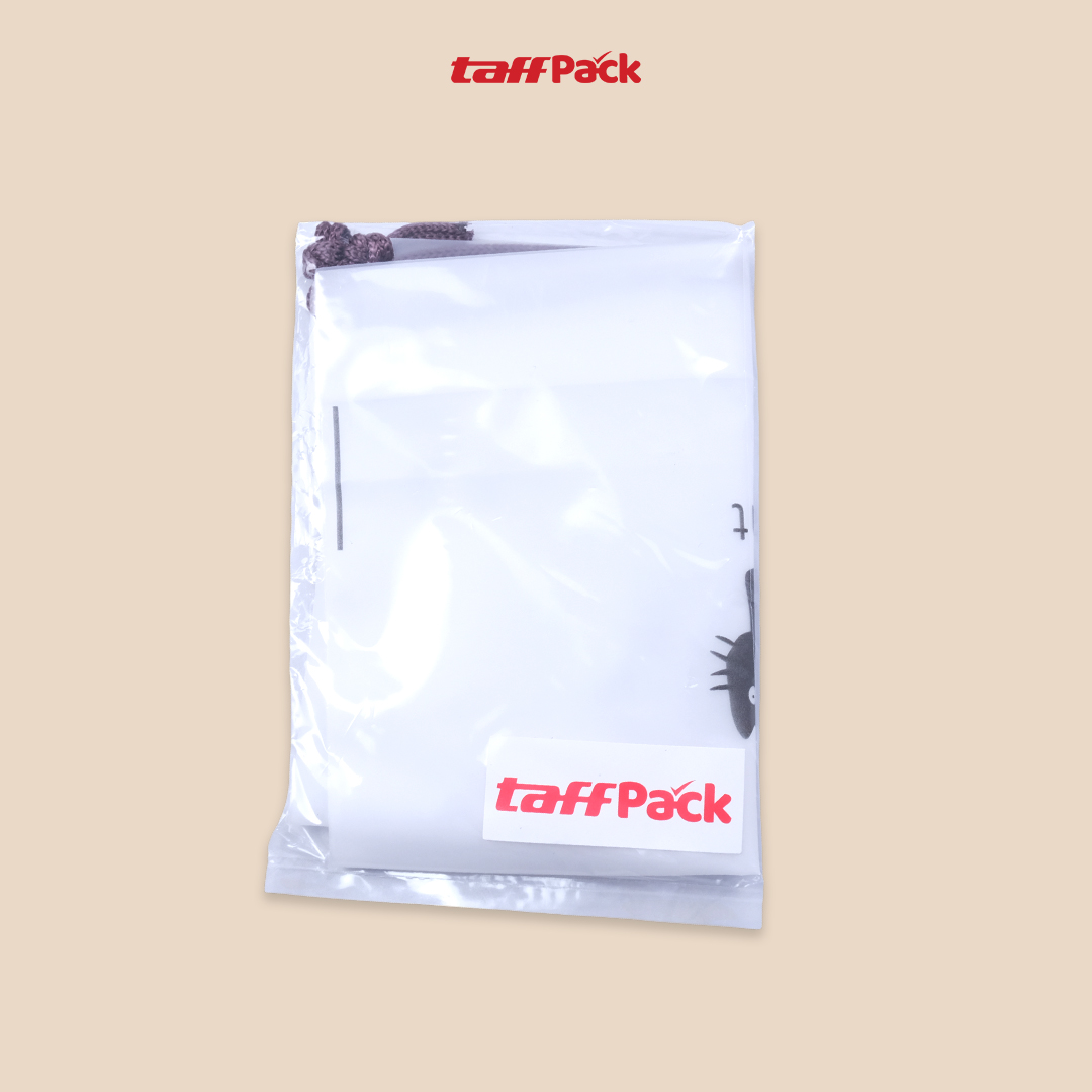 TaffPACK Kantong Plastik Travel Drawstring Pouch 18x25cm 1 PCS - VB-72 Gambar produk TaffPACK Kantong Plastik Travel Drawstring Pouch 18x25cm 1 PCS - VB-72