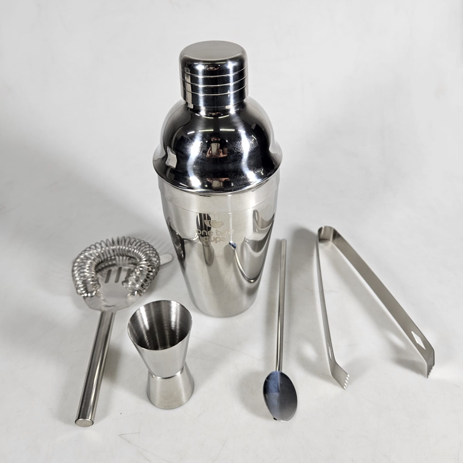 One Two Cups 5in1 Bartender Cobbler Cocktail Shaker Set 550ml - BA017 Gambar produk One Two Cups 5in1 Bartender Cobbler Cocktail Shaker Set 550ml - BA017