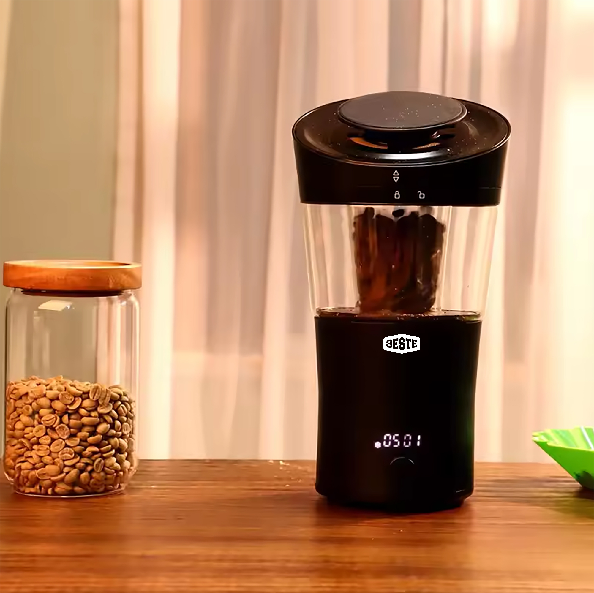 Trieste Mesin Roasting Biji Kopi Sangrai Coffee Bean Roaster 70g - SJ-CR01 Gambar produk Trieste Mesin Roasting Biji Kopi Sangrai Coffee Bean Roaster 70g - SJ-CR01