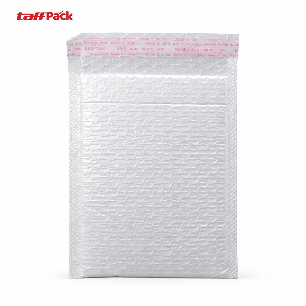 TaffPACK Bubble Mailer Kantong Packing Self Seal 80G 16x16+4cm 470PCS - TB1616 Gambar produk TaffPACK Bubble Mailer Kantong Packing Self Seal 80G 16x16+4cm 470PCS - TB1616