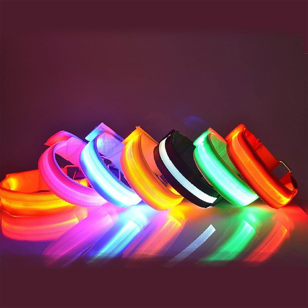 Party Dots Gelang Reflektif Reflective Safety Armband Wrist Band - CR2032 Gambar produk Party Dots Gelang Reflektif Reflective Safety Armband Wrist Band - CR2032