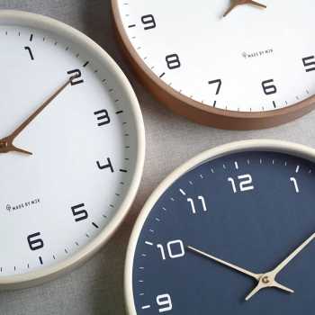 TaffHOME Jam Dinding Bulat Indoor Wall Clock Round Shape 30c - MS40