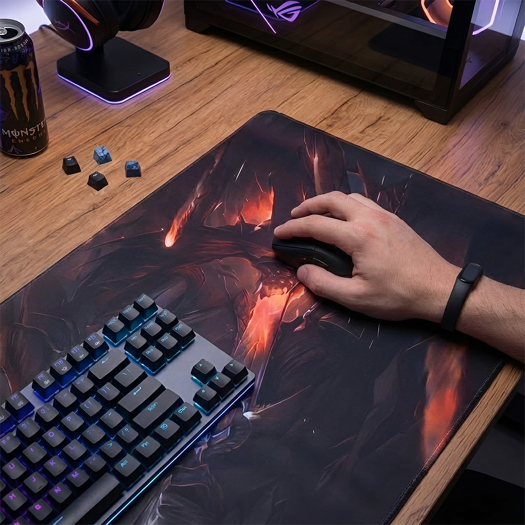 WXPYU Mouse Pad Gaming XL LoL Nightbringer Yasuo Desk Mat 800x400x2mm - WX4080 Gambar produk WXPYU Mouse Pad Gaming XL LoL Nightbringer Yasuo Desk Mat 800x400x2mm - WX4080