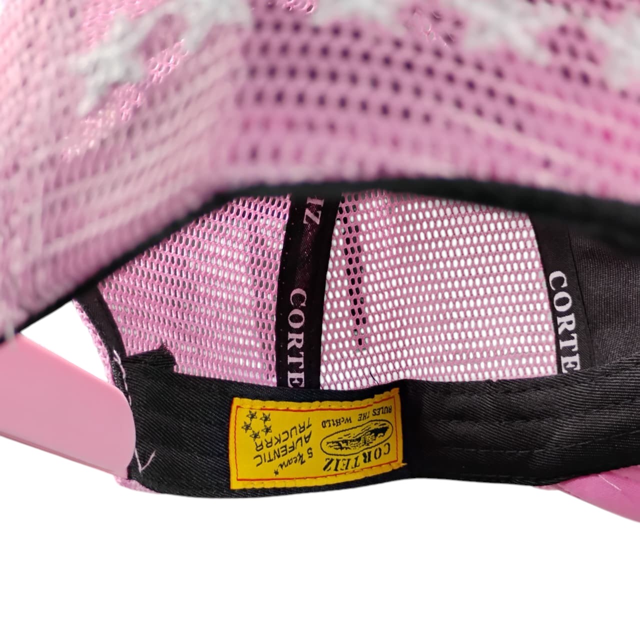 Gambar produk CORTEIZ Topi Trucker Jaring Mesh Hat Bordir Foam Inflatable - T200