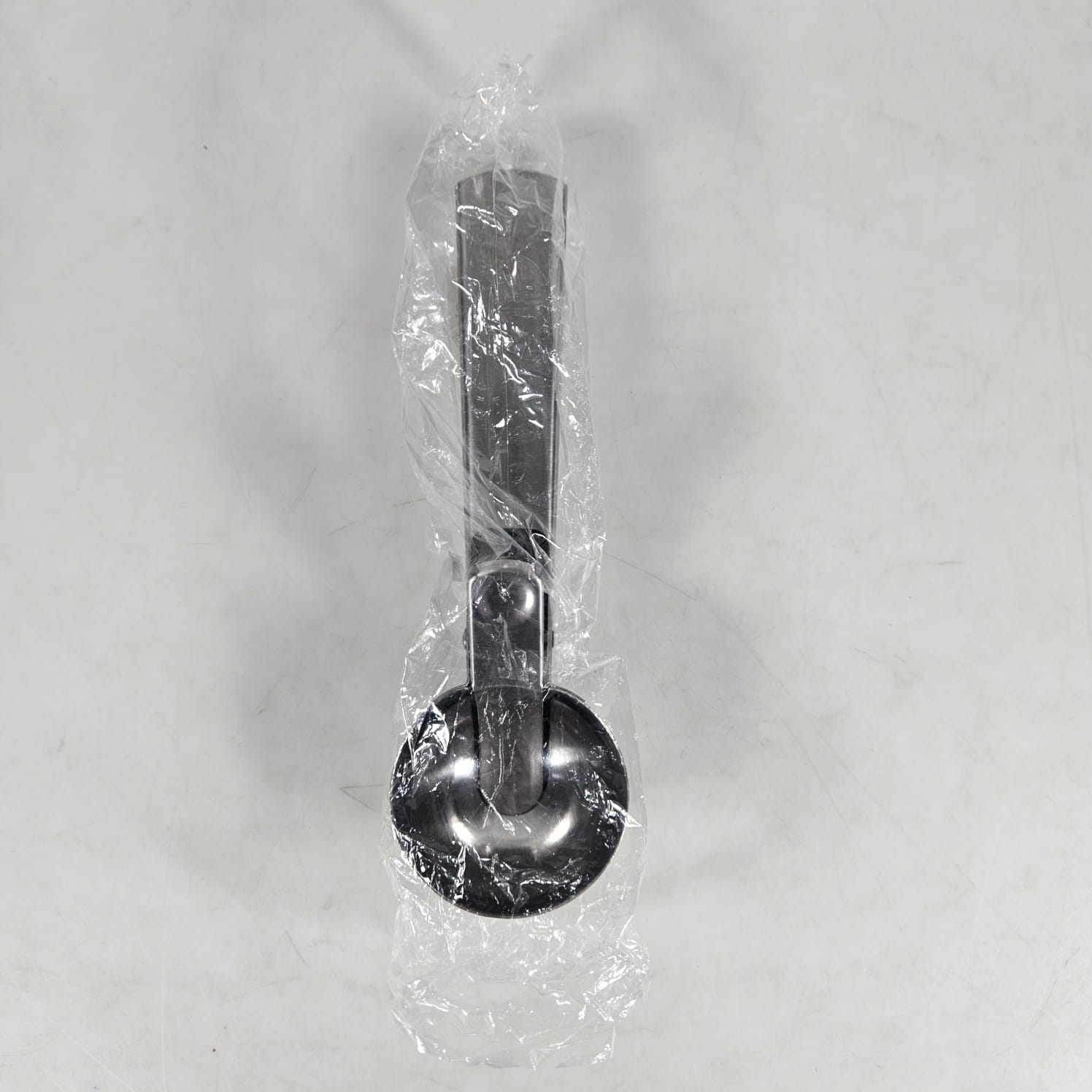 One Two Cups Sendok Scoop Es Krim dan Buah Stainless Steel 5.7cm - OTC57 Gambar produk One Two Cups Sendok Scoop Es Krim dan Buah Stainless Steel 5.7cm - OTC57 - Kemasan