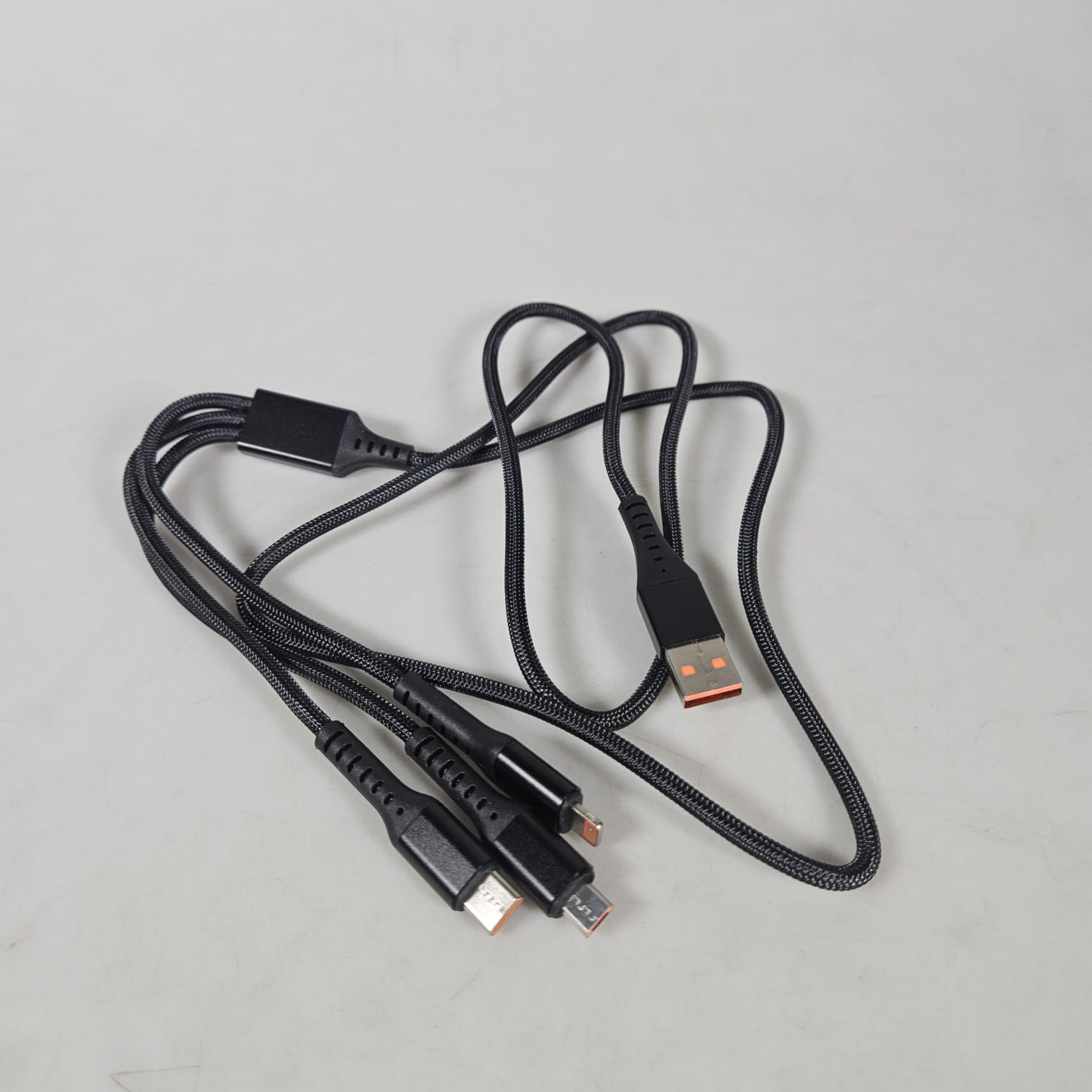 TKEY Kabel Charger Data 3in1 USB Type C Micro Lightning 66W 1.2M - T66 Gambar produk TKEY Kabel Charger Data 3in1 USB Type C Micro Lightning 66W 1.2M - T66 - 1