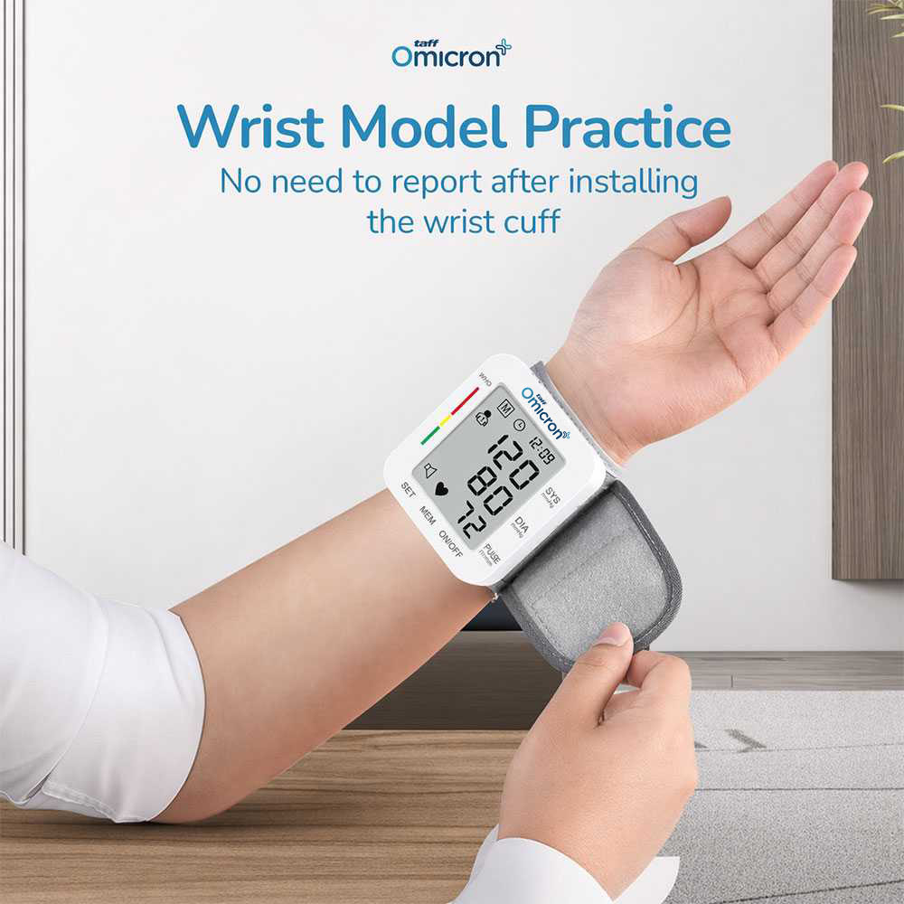 TaffOmicron Tensimeter Digital Pengukur Tekanan Darah Wrist Monitor Bahasa Inggris - RZ-204 Gambar produk TaffOmicron Tensimeter Digital Pengukur Tekanan Darah Wrist Monitor Bahasa Inggris - RZ-204 - 4