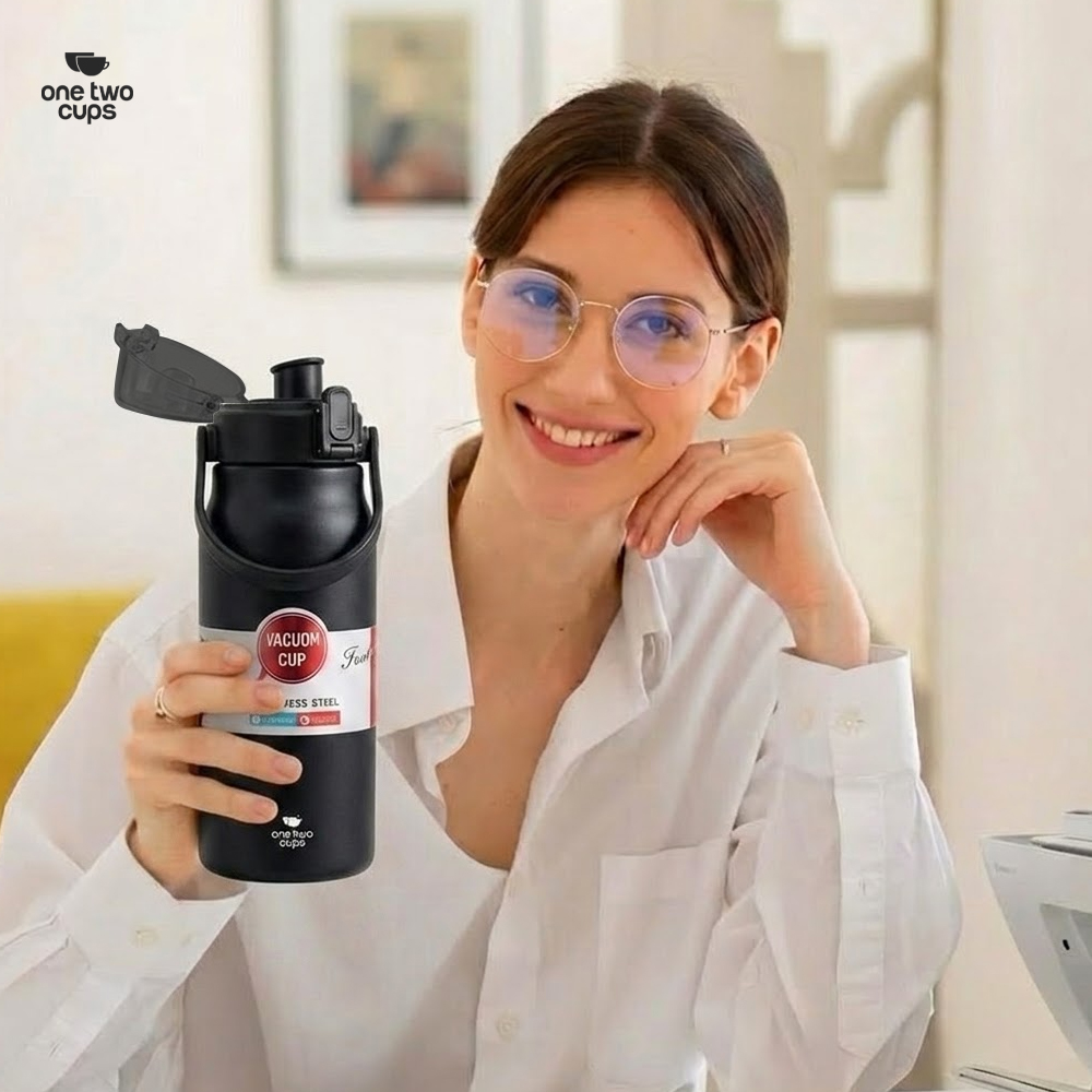 One Two Cups Botol Minum Tumbler Air Panas Dingin Double Spout 1.7L - ZY269 Gambar produk One Two Cups Botol Minum Tumbler Air Panas Dingin Double Spout 1.7L - ZY269 - 5