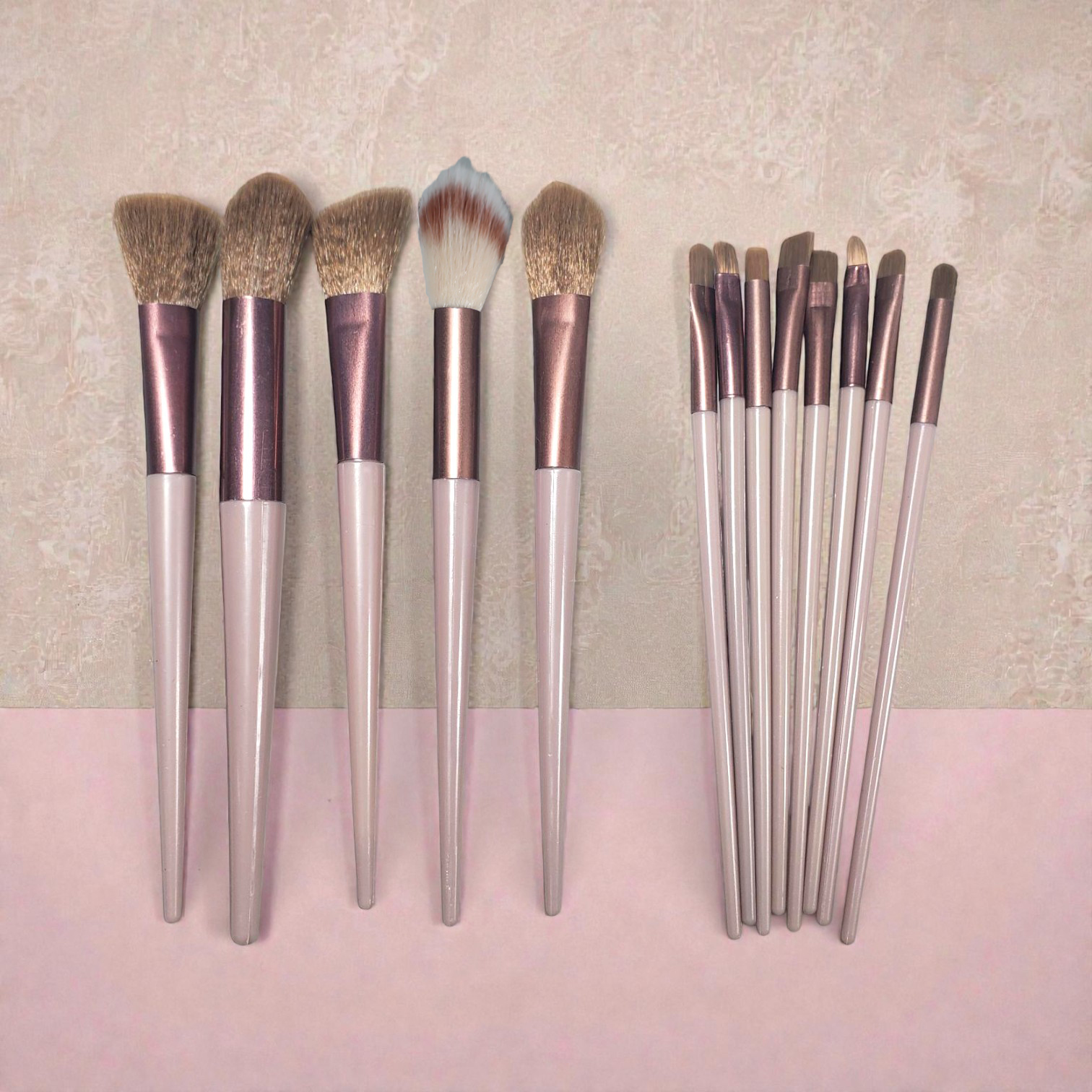 Biumax Kuas Make Up Wajah Face Make Up Brush Set 13 PCS - MAG55 Gambar produk Biumax Kuas Make Up Wajah Face Make Up Brush Set 13 PCS - MAG55 - 6