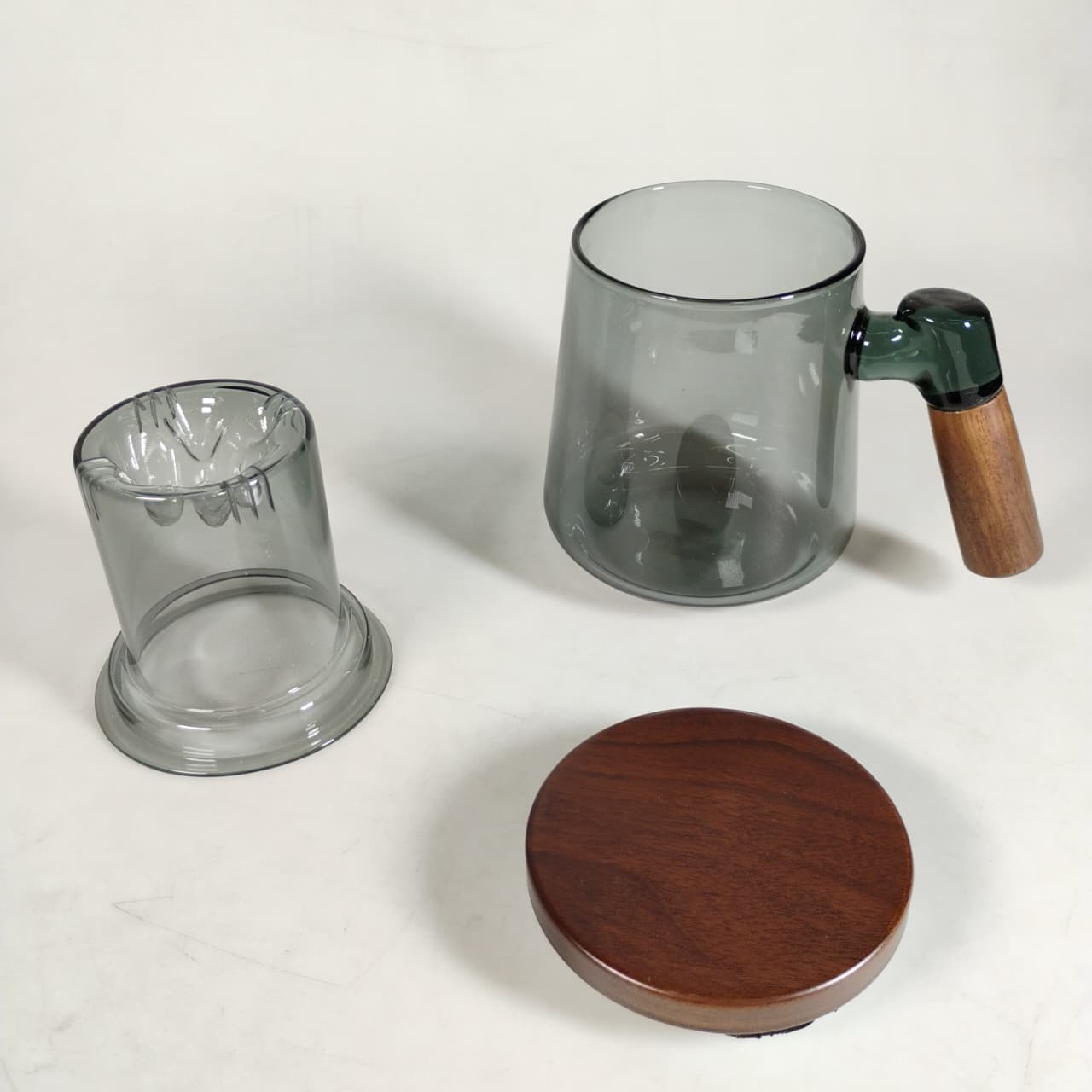 One Two Cups Teko Teh Kaca Saringan Tahan Panas Infuser Teapot 500ml - YG500 Gambar produk One Two Cups Teko Teh Kaca Saringan Tahan Panas Infuser Teapot 500ml - YG500 - 8